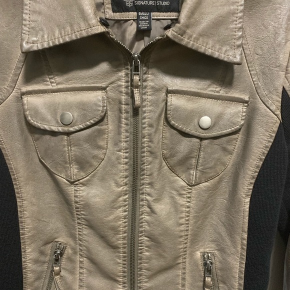 Signature Studio Jacket - Picture 3 of 7